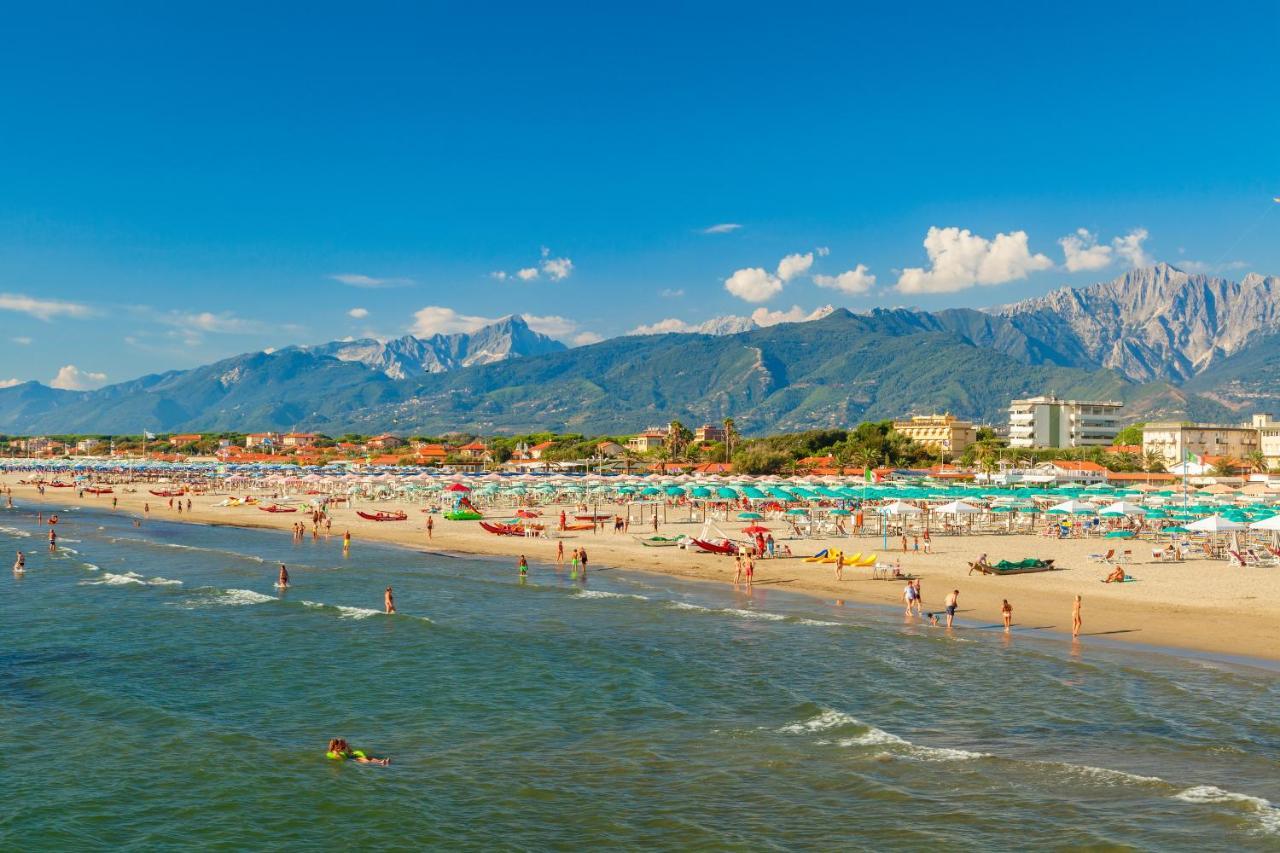 Residence Caravel 25 Lido di Camaiore Eksteriør billede